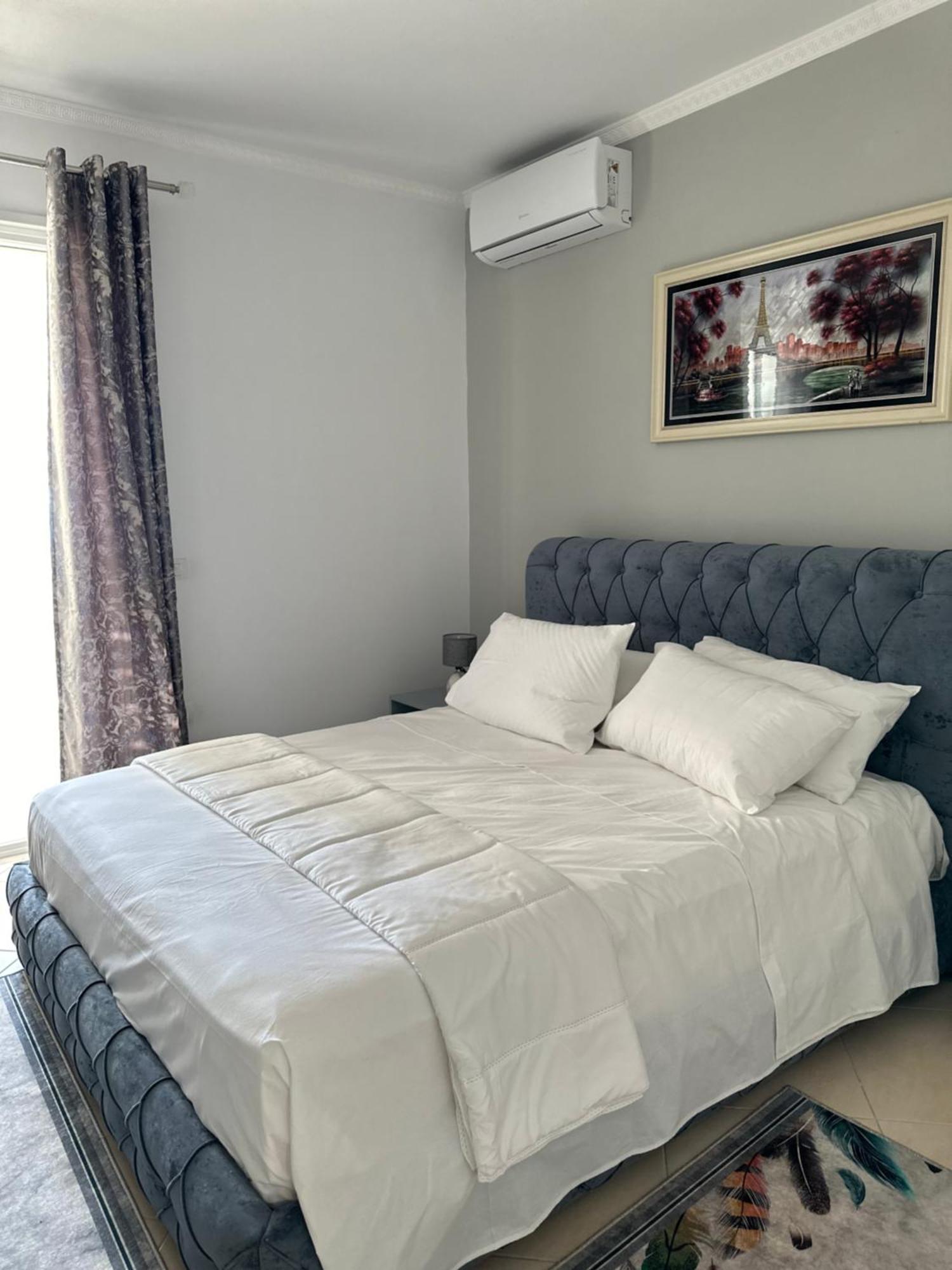 Luisanna Free Parking Hotel